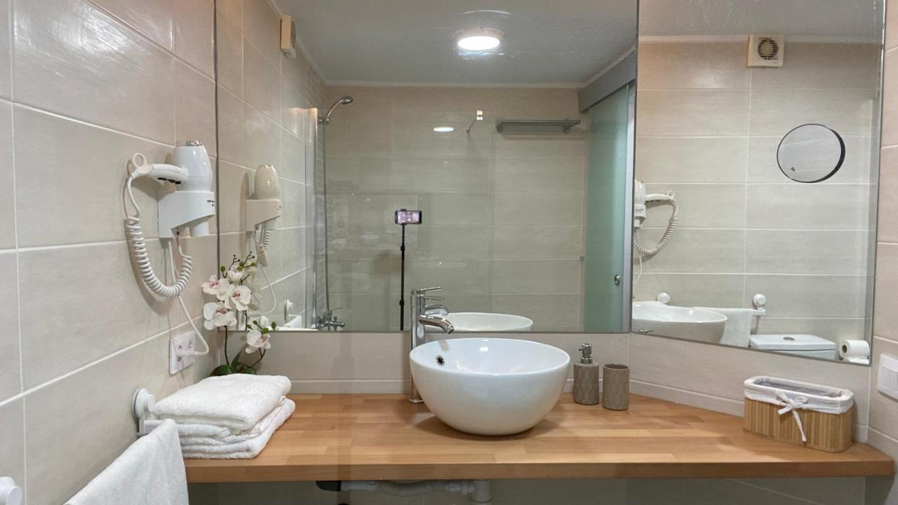 Enjoy A Sunny Apartment With Pool Next To The Sea Costa Adeje  Exteriör bild