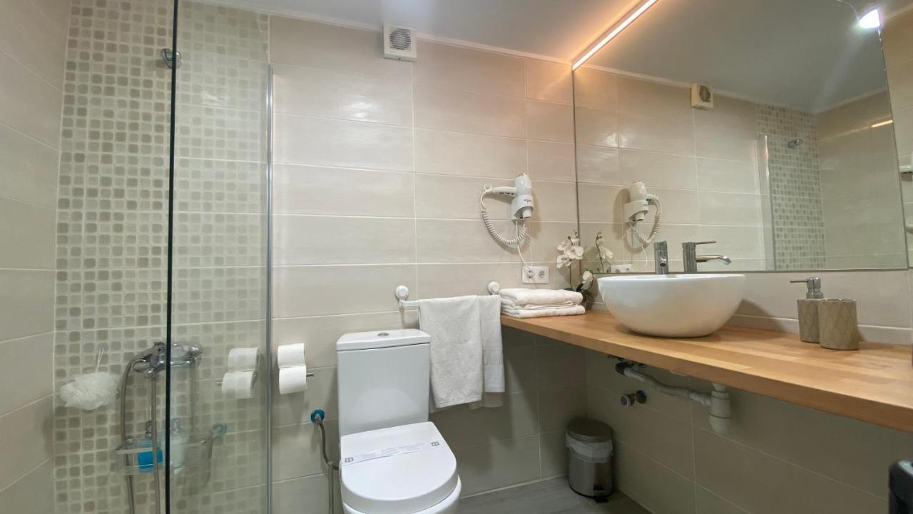 Enjoy A Sunny Apartment With Pool Next To The Sea Costa Adeje  Exteriör bild